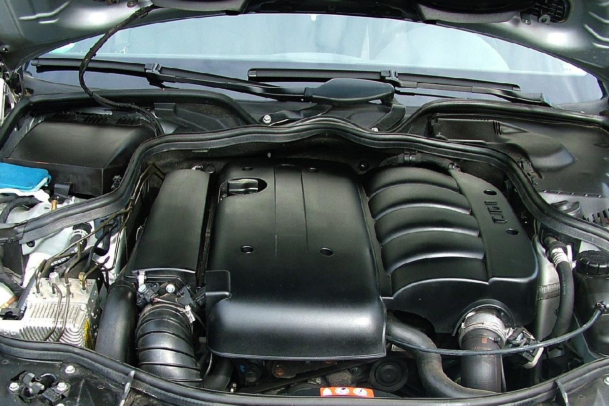 KFZ Werkstatt professionelle KFZ Reparatur und Instandsetzung